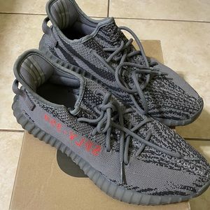 YEEZY BOOST 350 V2